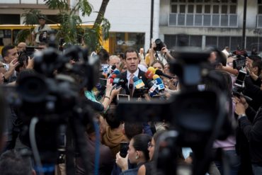 ¡ESPALDARAZO! Guaidó pide acompañar marcha de los estudiantes este #27Feb: ¡Vayamos con ellos a la calle!