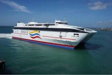 ¡QUÉ PELIGRO! Un ferry que zarpó a Puerto La Cruz se encuentra a la deriva en altamar: “Todos los motores están apagados”