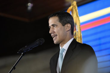 ¡RESPALDO! #TodoPorVzla la etiqueta que posicionan los venezolanos por la llegada de Guaidó este #11Feb