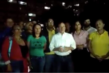 ¡DE FRENTE! Juan Pablo Guanipa acompañó la protesta de los vecinos de Caricuao contra Maduro (+Video)