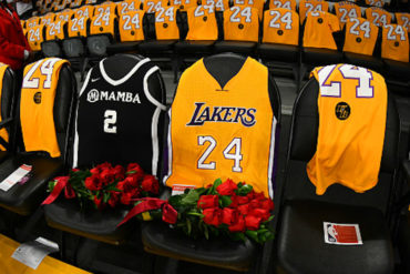 ¡MOVIÓ EL ALMA! Los Lakers le rindieron un desgarrador homenaje a Kobe Bryant: LeBron James dirigió un conmovedor discurso (+Videos y Fotos)