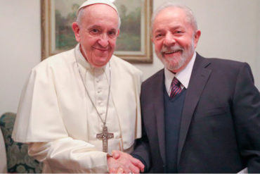 ¡VAYA, VAYA! El papa Francisco recibió en privado al expresidente Lula da Silva y posaron juntos muy sonríentes (+Reacciones)