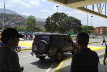 ¡ATENTOS! Camioneta del Sebin llega a Maiquetía a pocas horas del retorno de Juan Guaidó al país
