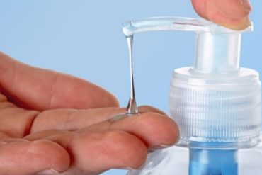 ¡ATENCIÓN! Salud Chacao creó un gel antibacterial para los adultos mayores