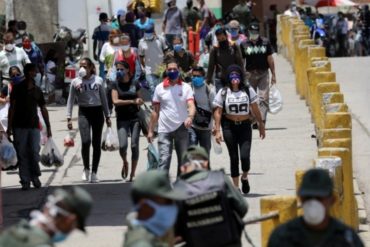 ¡DESESPERANTE! “No tengo que darles de comer a mis nietos”: venezolanos angustiados por la cuarentena para evitar el COVID+19 (+Video)