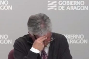 ¡NO AGUANTÓ! Así rompió a llorar un funcionario de sanidad en España al dar una rueda de prensa sobre el coronavirus (+Video)