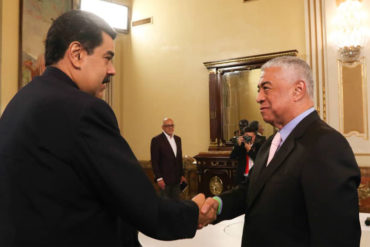 ¿Y AHORA QUÉ? Maduro se reunió con representantes de partidos minoritarios de oposición (+Fotos)