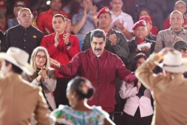 ¡SÍ, CLARO! Maduro rinde homenaje a Chávez en el #4F: Él es más presente y futuro que pasado (+Video)