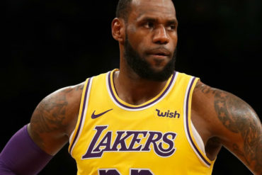 Lebron James se convierte en el primer basquetbolista de la historia de la NBA en superar los 40 mil puntos (+Video)