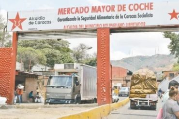 ¡LAMENTABLE! Caletero del Mercado de Coche murió tras ser golpeado y lanzado desde un elevado
