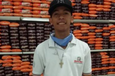 ¡VEA! Joven recrea al Nazareno en uno de los anaqueles de un supermercado de Yaracuy (+Foto +Reacciones)