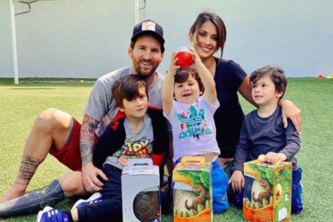 ¿EXAGERADO? “Esos 3 huevos valen más que mi casa”: El curioso detalle que notaron los fanáticos en la foto con la que Messi y su familia festejaron pascuas