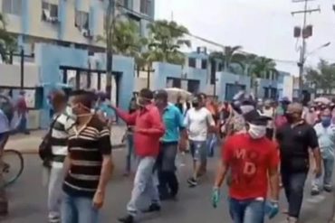 ¡INDIGNADOS! En Guanare los transportistas también tomaron las calles para protestar por escasez de gasolina (+Video)
