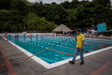 ¡TE LO CONTAMOS! Detienen a médico en Tucupita por hacer una piscinada junto a menores de edad en plena cuarentena