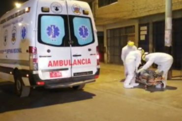 ¡TERRIBLE! Aseguran que el hombre que cae al suelo por síntomas de coronavirus en Perú es venezolano (+Video)