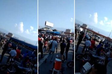 ¡CANSADOS! Transportistas y motorizados protestaron este #12May en el terminal de La Bandera por la escasez de  gasolina  (+Foto +Videos)