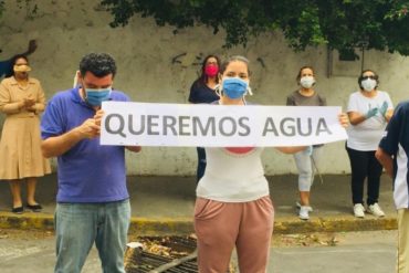 ¡SE LO MOSTRAMOS! Así fue la protesta de los vecinos de Palo Verde por falta de agua: recorren la zona pidiendo a otros sumarse (+Fotos)