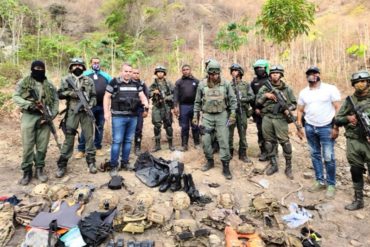 ¡SEPA! Cascos con banderas de EE UU y uniformes militares: Los supuestos objetos que encontraron fuerzas de seguridad escondidos entre Puerto Maya y Chichiriviche