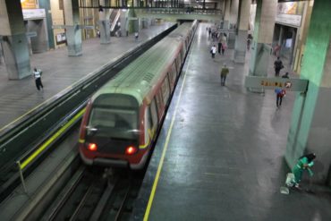 ¡LO ÚLTIMO! Reportan arrollamiento en la estación Pérez Bonalde del Metro de Caracas este #16Mar