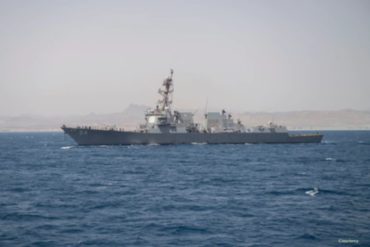 ¡IMPORTANTE! Armada de EEUU realiza operativo de «libre navegación» en una zona reclamada por Venezuela