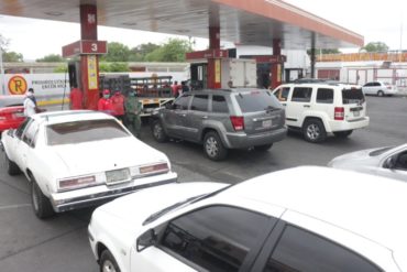 ¡QUÉ DESASTRE! Estación de servicio en Lara no recibió el sistema biopago así que surtió gasolina gratis