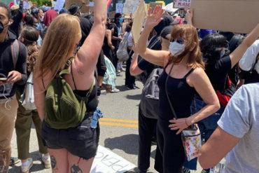 ¡MÍRENLA, PUES! “Me gustaría verte en una marcha en Venezuela”: Mimi Lazo protestó en Miami por el asesinato de George Floyd y las redes estallaron (+Video)