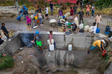¡UN CASTIGO! «Vivir sin agua»: Parte de la «nueva normalidad» que millones de venezolanos padecen desde antes de la pandemia