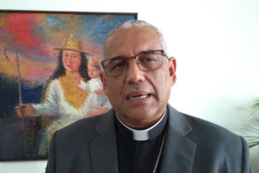 Monseñor Basabe pidió a la Divina Pastora el “cese de la burbuja de la falsedad económica” en Venezuela