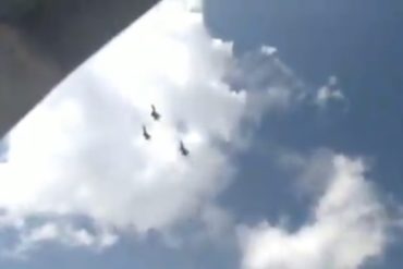 ¡LLOVIERON LAS CRÍTICAS! “Pareció una muestra gratis”: Lo que comentó la gente sobre el pequeño desfile de aviones de la FANB este  #5Jul (+Video)