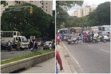 ¡ABUSO DE PODER! “Nadie entra, nadie sale”: Reportan cierre en accesos hacia la parroquia El Valle por anuncio de cuarentena radical en Caracas  (+Fotos)