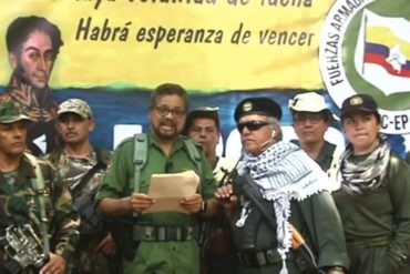 ¡VÉALO! Reaparecieron los líderes de las FARC fuertemente armados y con una clara amenaza: “Duque debe irse porque es ilegítimo”