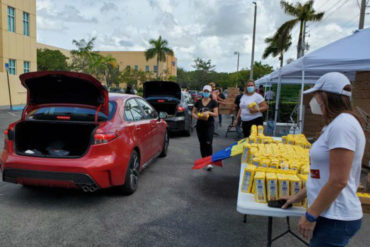 ¡ENTÉRESE! Embajada de Guaidó distribuye alimentos para la diáspora en el sur de la Florida