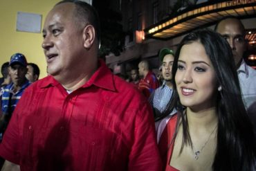 ¡VEA! “Pedirle más a la vida sería un acto de egoísmo”: hija de Diosdado Cabello celebra su cumpleaños y publica foto familiar con su bebé