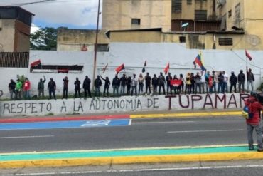 ¡SE ALZARON! Miembros del partido chavista Tupamaro protestan este #20Ago frente a la sede del TSJ para rechazar imposición de una junta ad hoc (+Video)