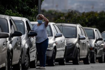 ¡DESOLADOR PANORAMA! Trabajadores petroleros advierten que escasez de gasolina va “para rato”: “La situación ya llegó a Caracas y eso indica que es grave”