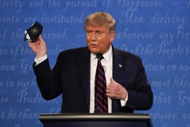 ¡POLÉMICO! Trump criticó en #Debates2020 que la izquierda pretenda «politizar» la crisis en EEUU por la pandemia del COVID-19 (+Video)