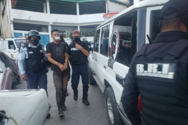 ¡ATROZ! Violento hecho en el Litoral Central: Amenazó a sus hijos con un machete para que le dieran una botella de licor y terminó asesinado por uno de ellos