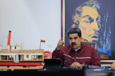 ¿DESESPERADO? El caldeado discurso con el que Maduro hasta le suplicó a sus consejos comunales “vigilar” a Venezuela: “Es hora de defender la paz, sé lo que digo”
