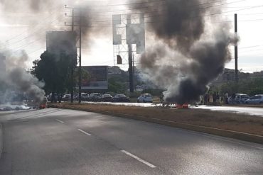 ¡LO ÚLTIMO! Reportan protestas en Nueva Esparta este #28Sep por la escasez de gasolina y fallas en los servicios públicos (+Videos +Fotos)