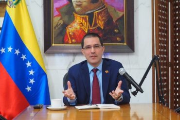 ¡HAY COMUNICACIÓN! Arreaza reveló que «personalmente» conversa con James Story y Elliott Abrams: «Tenemos contactos permanentes»