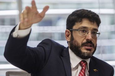 Primero Justicia acusó a José Ignacio Hernández de usar una estrategia “gravemente negligente” para la defensa de Venezuela en el caso de ConocoPhillips