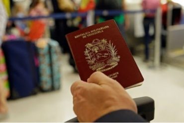 ¡POR LAS NUBES! El pasaporte venezolano sería uno de los más caros de toda América (+Costos)