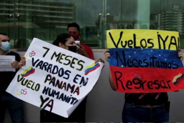 ¡CLAMAN! «Necesitamos volver»: Venezolanos varados en Panamá manifestaron frente a embajada madurista para exigir un vuelo humanitario