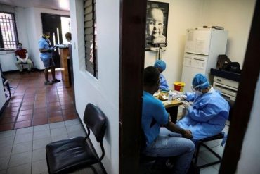 ¡DE INTÉRES! Balance del covid-19 en Venezuela este #10Nov: en las últimas 24 horas murieron 4 pacientes y se detectaron 296 contagios