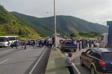 ¡GRAVE! Advierten que casi todas las estaciones de servicio en Miranda no tienen gasolina: “Ni siquiera las bombas dolarizadas tienen combustible”