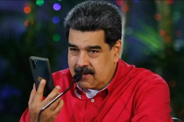 ¡IMPERDIBLE! “Mamague*o, malpar*do gordo”: los fuertes mensajes que recibió Maduro tras compartir públicamente su número de WhatsApp (+Video)