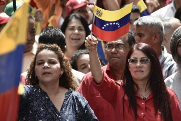 ¡QUÉ COMBINACIÓN! Maduro anunció que Cilia Flores e Iris Varela participarán en debate del #26Nov: “La oposición no sé a quién va a mandar como víctima”