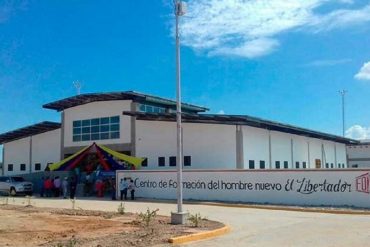 ¡HAMBRE! Castigaron a reclusos del Centro Penitenciario Nuevo Hombre de Carabobo porque se comieron un perro del exdirector del penal (+Detalles)