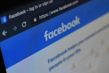 ¡OJO CON ESTO! “Saldrías como diplomática”: Alertan de ofertas laborales “engañosas” que prometen empleo en el exterior a través de Facebook (+Relato)