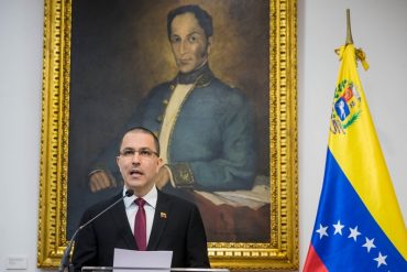 ¡LE CONTAMOS! La llorantina de Arreaza por las sanciones al régimen: Venezuela tiene 6.000 millones de dólares bloqueados en el exterior